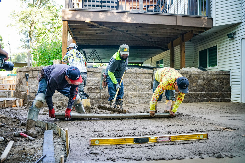 Screed Pull